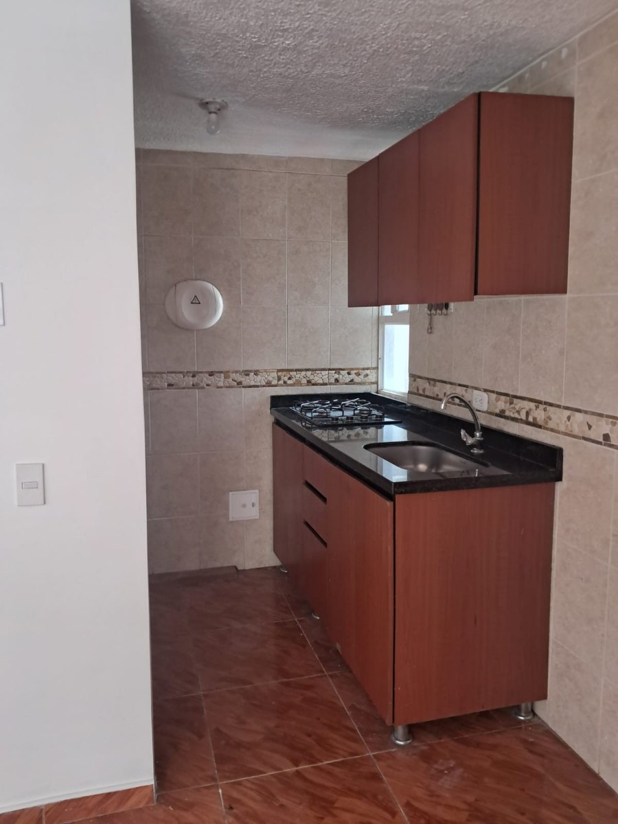 Cra. 102 #155 50, Bogotá, Colombia 4